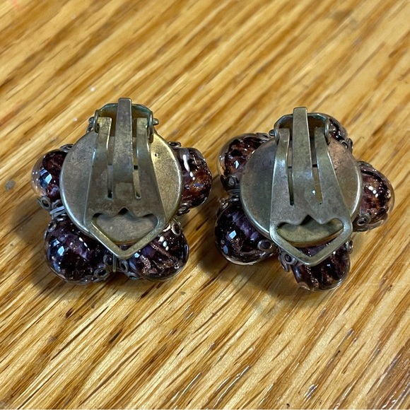 VTG Purple Glass Bead Cluster Earrings Clip-on 1” - Picture 3 of 7